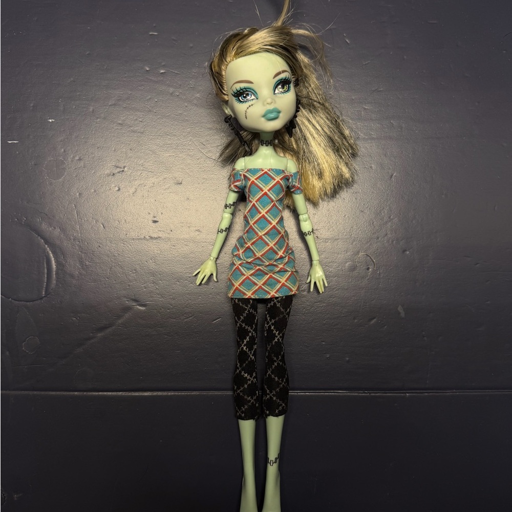 Monster high killer style Frankie stein